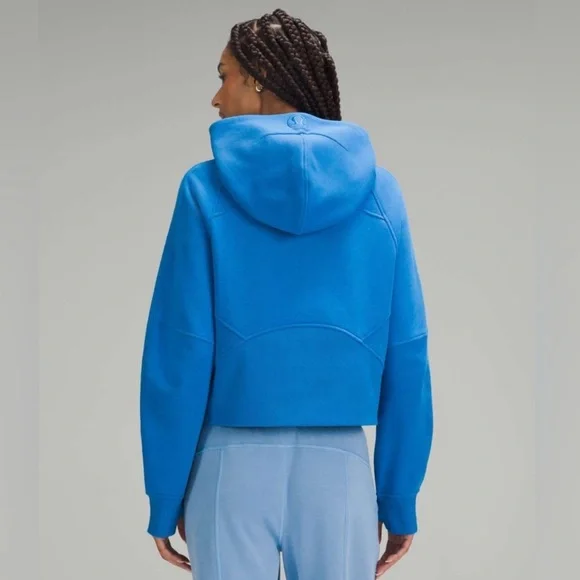 Lululemon Scuba Oversized Cropped Hoodie - Picture 2 of 5